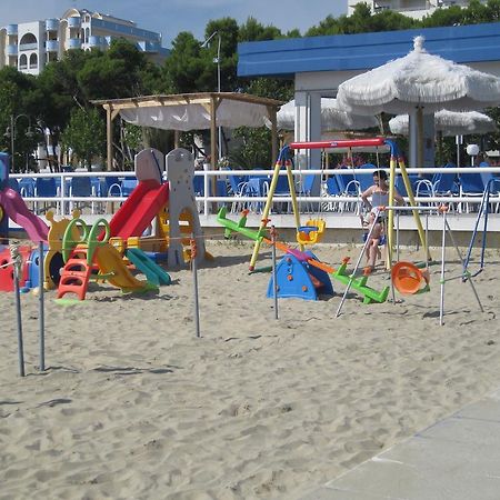 Hotel Clipper Giulianova Esterno foto