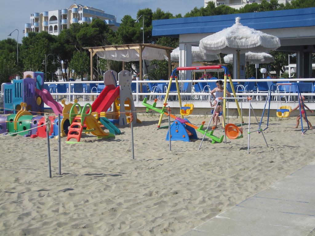 Hotel Clipper Giulianova Esterno foto