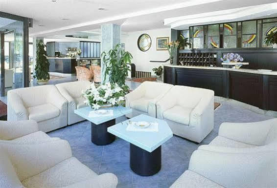 Hotel Clipper Giulianova Esterno foto